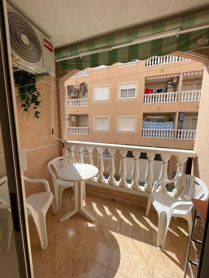 Apartment Goya Torrevieja Exterior photo